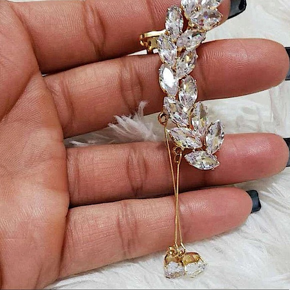 Rhinestone Decor Ear Cuff Climber - Picture 7 of 11